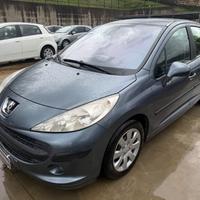Peugeot 207 1.4 8V 75CV 5p. ONE Line