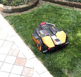 Robot tagliaerba Worx Landroid Vision M