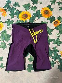 Costumone gara uomo arena