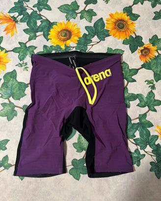 Costumone gara uomo arena