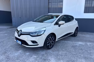 Renault Clio 1.2 benzina.Neopatentati.Garanzia 12m