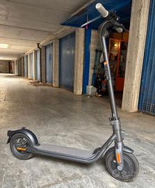 Monopattino Segway Ninebot