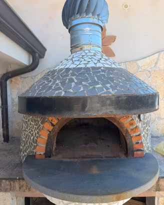 Forno a Legna da Esterno in mattoni refrattari