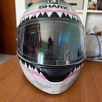 Casco Shark
