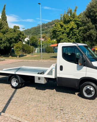 Iveco Daily Carroattrezzi 2.3 pianale fisso (+iva)