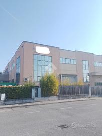 CAPANNONE A SAN ZENO NAVIGLIO