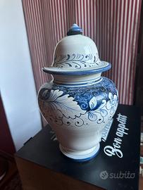 Vaso artigianale floreale blu