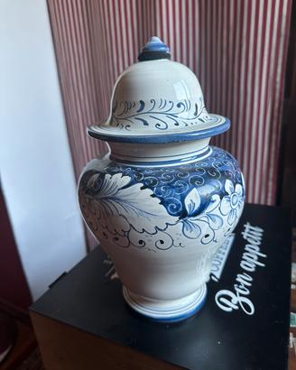 Vaso artigianale floreale blu