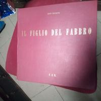 Libro storia di mussolini