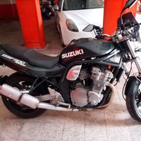 Suzuki bandit 600