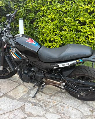 Benelli leoncino 500