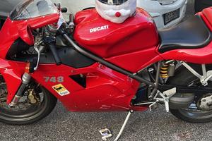 Ducati 748