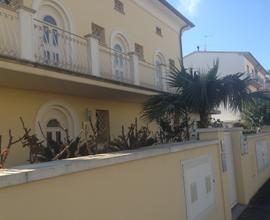 Bilocale centro Vada solo settembre
