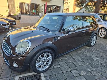mini clubman cooper d 