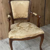 Poltroncina legno oro