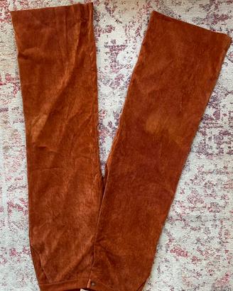 Pantaloni vintage in velluto stile retrò anni ’70
