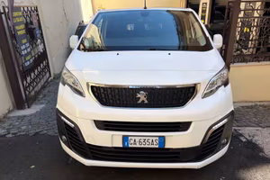 Peugeot Traveller BlueHDi 120 S&S Compact Business