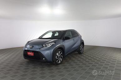 TOYOTA Aygo X Aygo X 1.0 VVT-i 72 CV 5 porte Tre