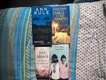 LOTTO 4 LIBRI THRILLER