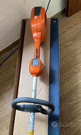decespugliatore husqvarna a batteria