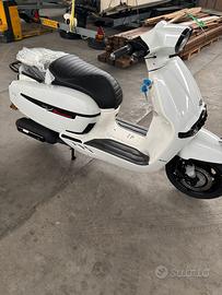 Scooter Keeway Sixties 300i