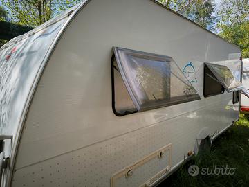 ROULOTTE BUSTENER 495 TK