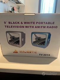 Tv vinage majestic bianco e nero  9” con radio