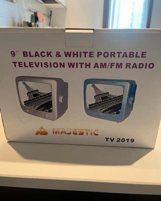 Tv vinage majestic bianco e nero  9” con radio
