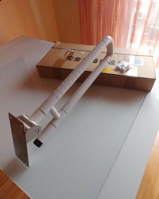 Maniglione ribaltabile bagno 60cm.