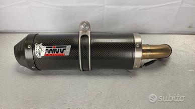 TERMINALE DI SCARICO IN CARBONIO UNIVERSALE MIVV