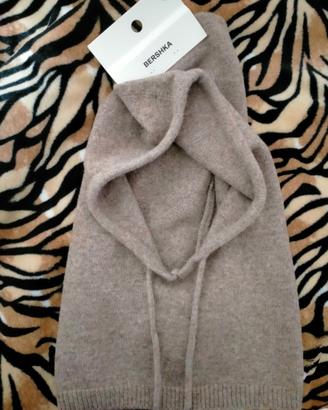 Cappuccio sciarpa Bershka