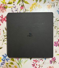 PlayStation 4 Slim da 1TB + 2 giochi