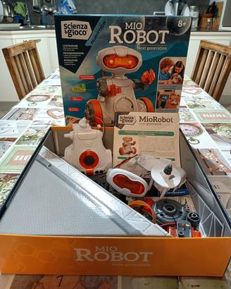Mio robot Clementoni