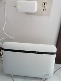 router home&life hub come nuovo, con alimentatore