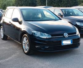 Volkswagen Golf 1.6 TDI 90 CV 5p. Trendline BlueMo