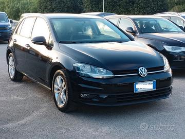 Volkswagen Golf 1.6 TDI 90 CV 5p. Trendline BlueMo