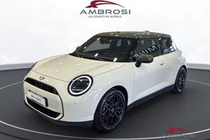 MINI Cooper 3 porte SE Paul Smith Edition