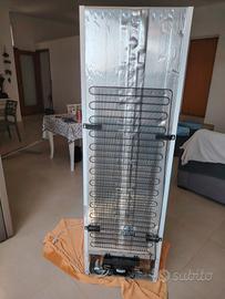 Frigo a incasso, congelatore a 3 cassetti 