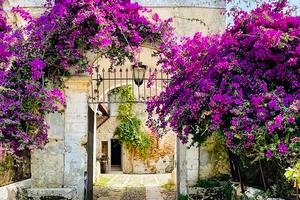 Casa in baglio siciliano tra Balestrate e Alcamo