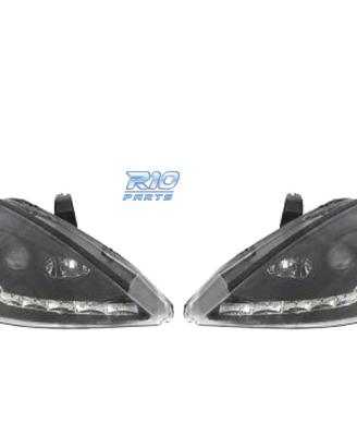 FARI FORD FOCUS 98-01 LUCE DIURNA FONDO NERO