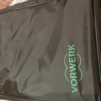 Valigia accessori e battitappeto folletto 2015