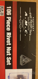 Rivettatrice per dadi