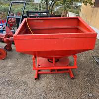 Spandiconcime da 500lt