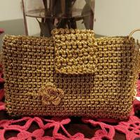 Pochette e porta monete in lurex oro 