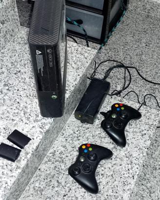 XBOX 360 E con giochi