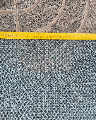 Cotta di maglia medievale in acciaio