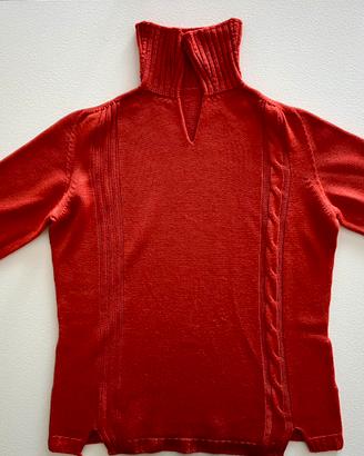 Maglione teerracotta con colletto e scollo a V