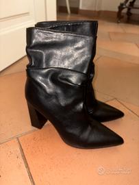 Stivale nero Prima donna