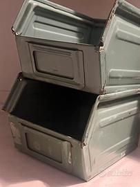 6 Cassette vintage da officina in ferro