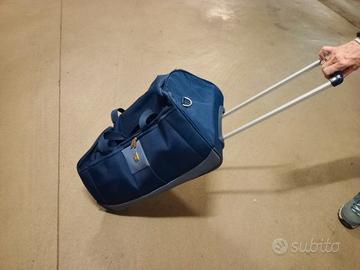 Coppia borsoni Delsey con ruote NUOVI [prezzo/pz]